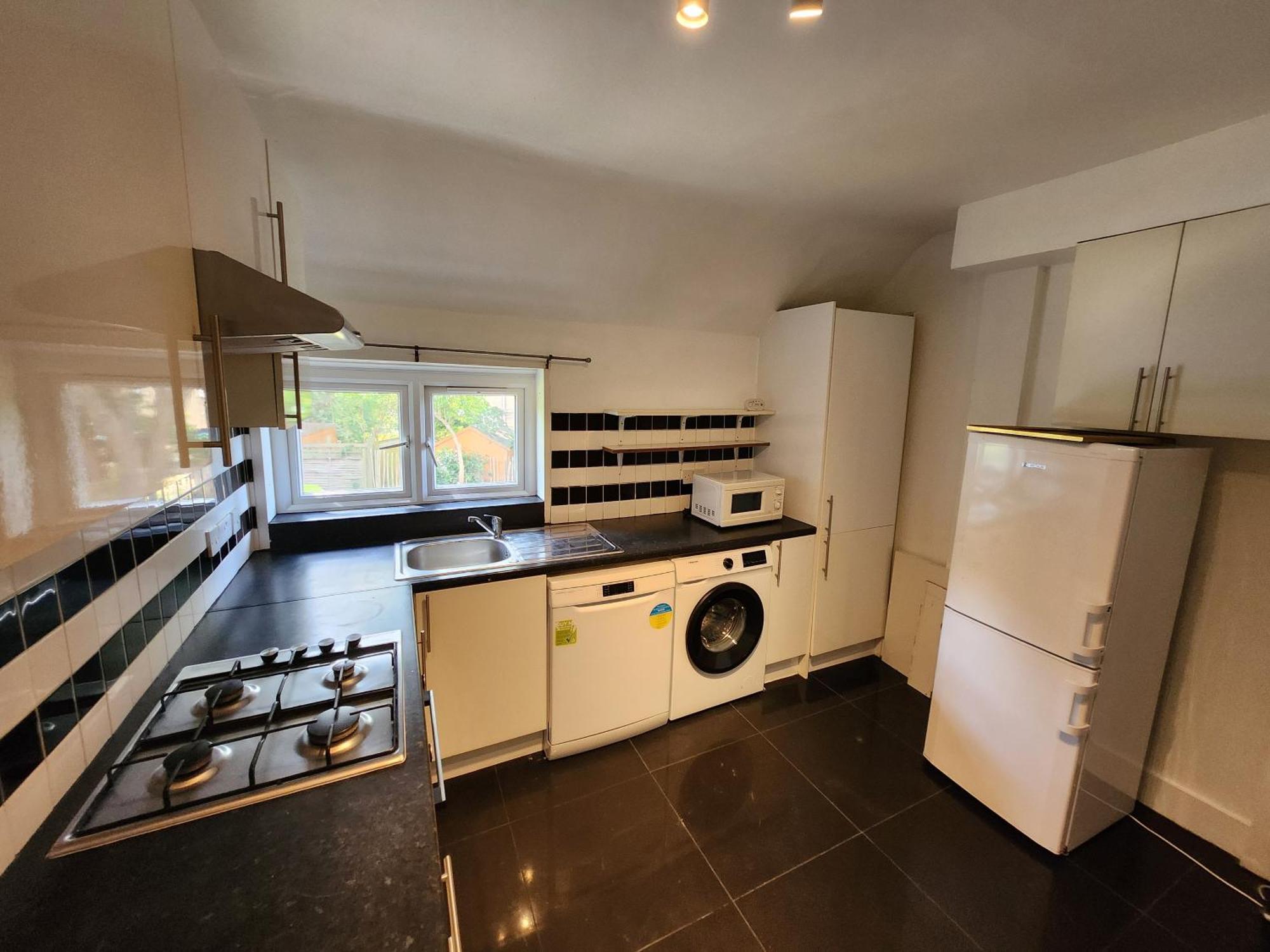Flat With Work Station, Monitor, Smart Tv & Netflix Londres Exterior foto